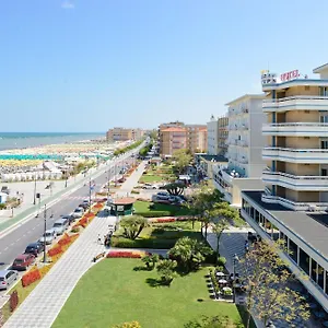 https://hotel-caesar-cesenatico.emilia-romagnahotels.net